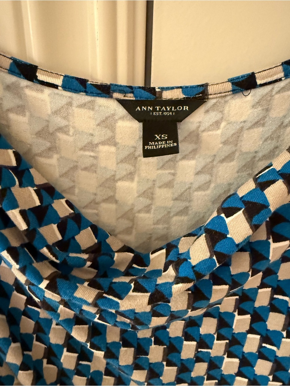 Ann Taylor Blue Geometric Wrap Dress - Picture 2 of 3
